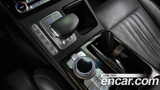 Genesis G90 3.3 T AWD Premium Luxury 2019 — фото 9