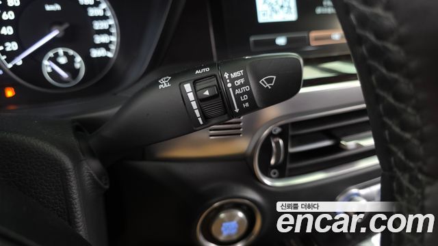 Genesis G90 3.3 T AWD Premium Luxury 2019 — фото 27