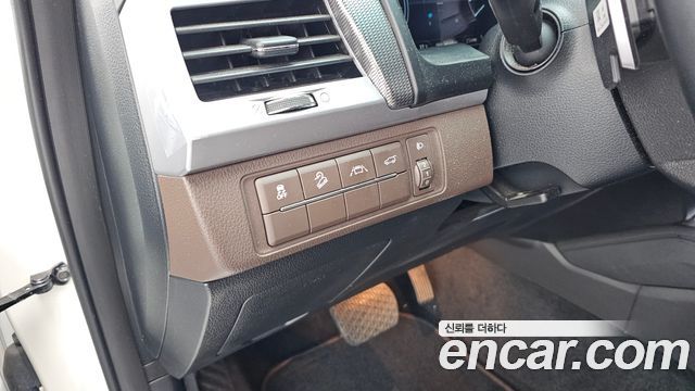 KG Mobility (SsangYong) Rexton Diesel 2.2 4WD Signature 2023 — фото 28