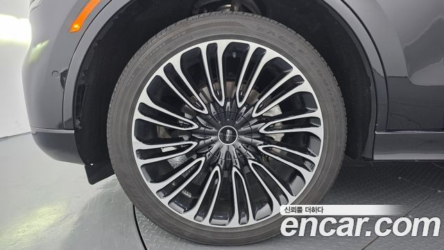 Lincoln Aviator (II) 3.0 Black Label AWD 2021 — фото 5