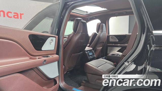 Lincoln Aviator (II) 3.0 Black Label AWD 2021 — фото 17