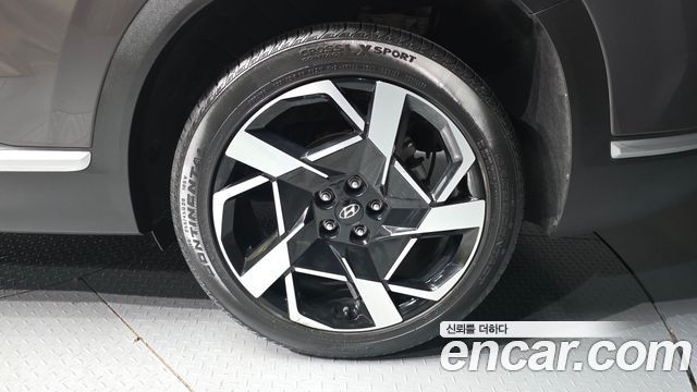 Hyundai Santa Fe Gasoline 2.5T 2WD Prestige 2021 — фото 5