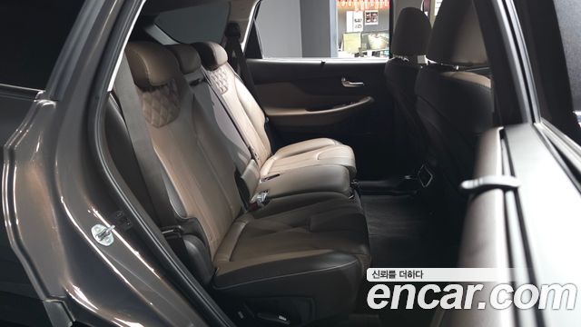 Hyundai Santa Fe Gasoline 2.5T 2WD Prestige 2021 — фото 12