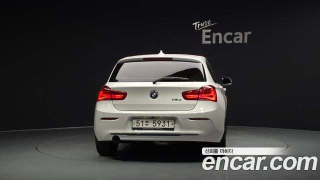 BMW 1 Series (F20) 118d Sport 5Door 2018 — фото 4