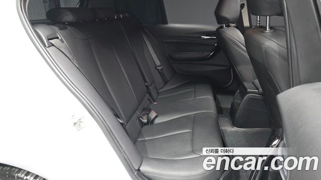 BMW 1 Series (F20) 118d Sport 5Door 2018 — фото 12