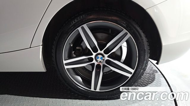 BMW 1 Series (F20) 118d Sport 5Door 2018 — фото 21