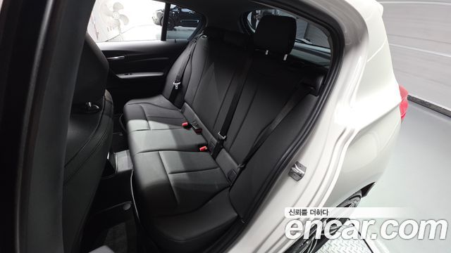 BMW 1 Series (F20) 118d Sport 5Door 2018 — фото 26