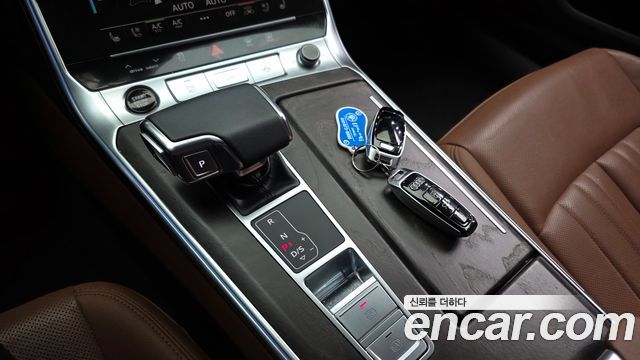 Audi A6 (C8) 45 TFSI Premium 2023 — фото 9