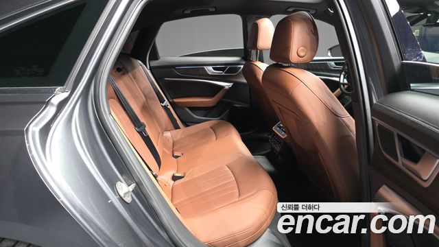 Audi A6 (C8) 45 TFSI Premium 2023 — фото 12