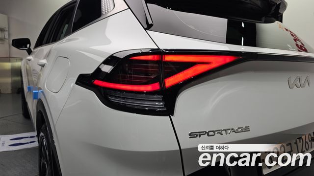 Kia Sportage (V) LPG 2.0 2WD Signature 2024 — фото 23