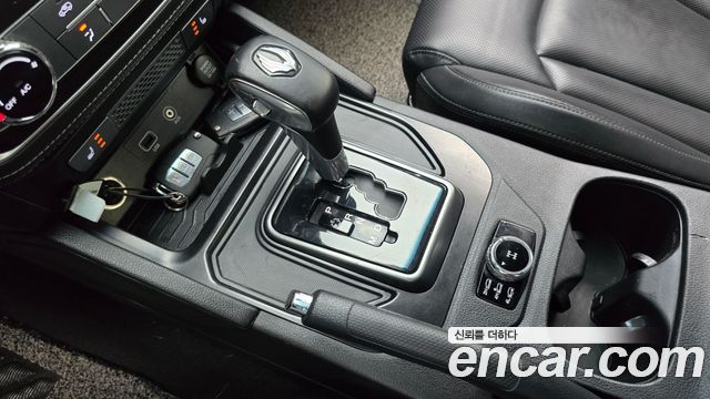 KG Mobility (SsangYong) Rexton Sports Diesel 2.2 4WD Prestige 2021 — фото 9
