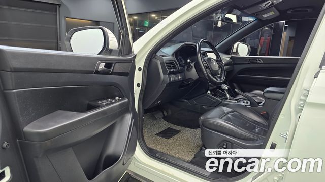 KG Mobility (SsangYong) Rexton Sports Diesel 2.2 4WD Prestige 2021 — фото 10