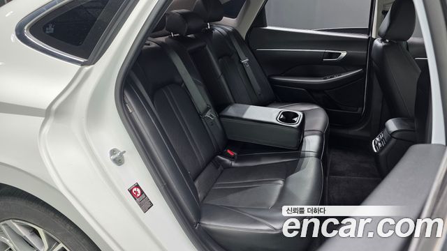 Hyundai Sonata (DN8) 2.0 Premium 2020 — фото 11