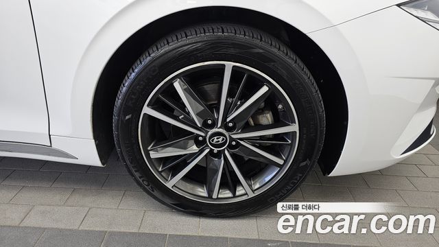 Hyundai Grandeur (IG) 3.0 LPi Premium Choice 2020 — фото 21