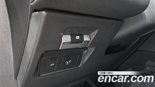 Land Rover Discovery Sport (II) P250 SE 2021 — фото 20