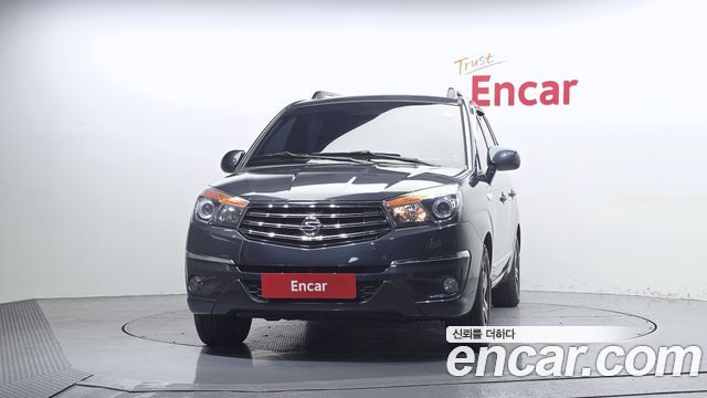 KG Mobility (SsangYong) Korando Turismo 4WD GT 9-seater 2015 — фото 3
