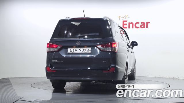 KG Mobility (SsangYong) Korando Turismo 4WD GT 9-seater 2015 — фото 4