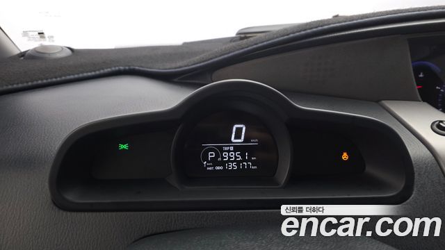 KG Mobility (SsangYong) Korando Turismo 4WD GT 9-seater 2015 — фото 8