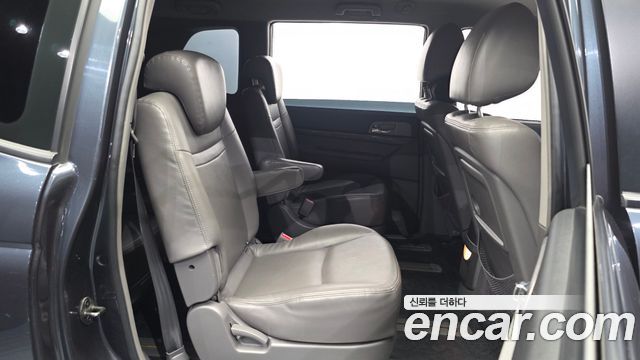 KG Mobility (SsangYong) Korando Turismo 4WD GT 9-seater 2015 — фото 11
