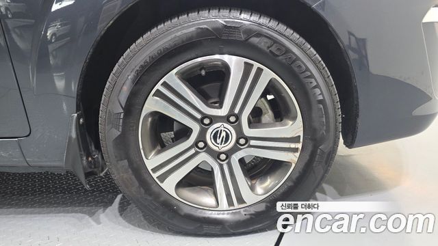 KG Mobility (SsangYong) Korando Turismo 4WD GT 9-seater 2015 — фото 21