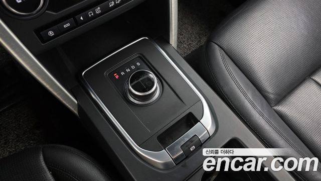Land Rover Discovery Sport 2.0 TD4 SE (150PS) 2018 — фото 9