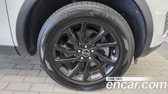 Land Rover Discovery Sport 2.0 TD4 SE (150PS) 2018 — фото 21