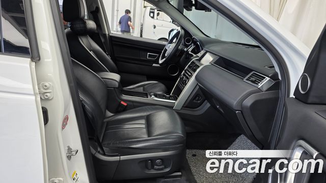 Land Rover Discovery Sport 2.0 TD4 SE (150PS) 2018 — фото 26