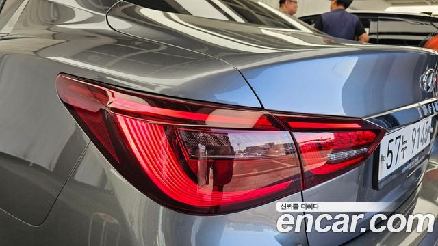 Infiniti Q50 3.5 Blue Sport Sensory 2018 — фото 23
