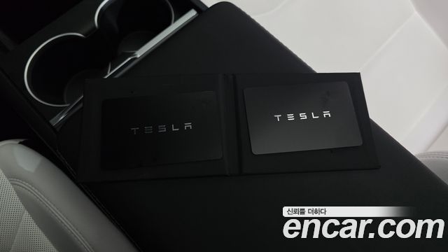 Tesla Model Y RWD 2025 — фото 33