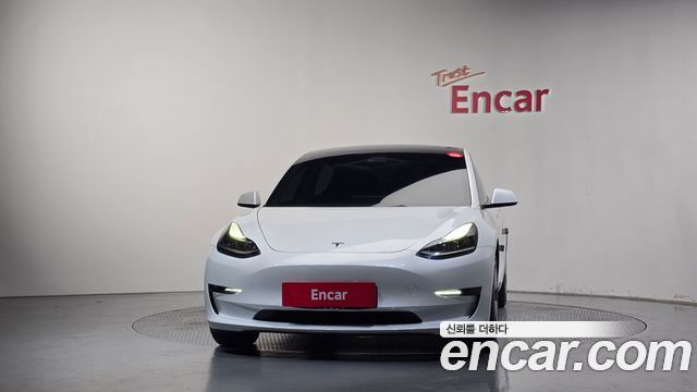Tesla Model 3 Long Range AWD 2022 — фото 3
