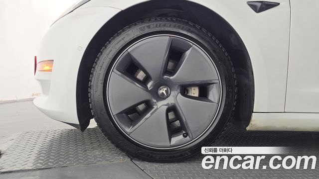 Tesla Model 3 Long Range AWD 2022 — фото 5