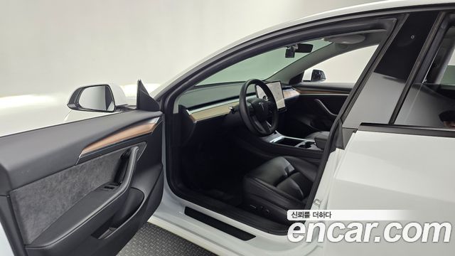 Tesla Model 3 Long Range AWD 2022 — фото 10