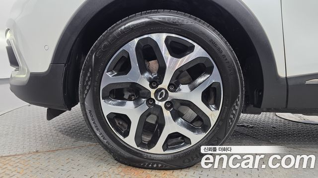 Renault Korea QM3 RE Signature 2019 — фото 5