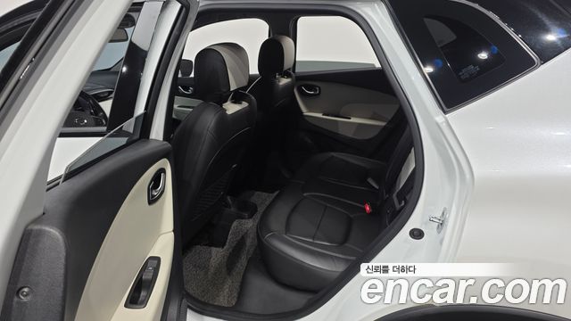 Renault Korea QM3 RE Signature 2019 — фото 15