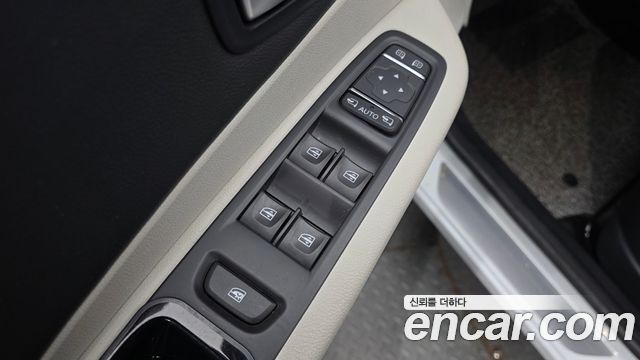 Renault Korea QM3 RE Signature 2019 — фото 16