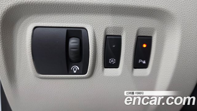 Renault Korea QM3 RE Signature 2019 — фото 17