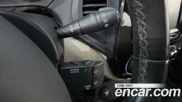 Renault Korea QM3 RE Signature 2019 — фото 19
