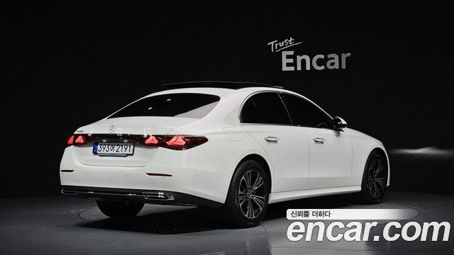 Mercedes-Benz E-Class (W214) E200 Avantgarde 2026 — фото 2