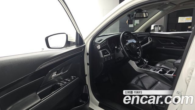 KG Mobility (SsangYong) Beautiful Korando Gasoline 1.5 4WD C5 Plus 2021 — фото 10