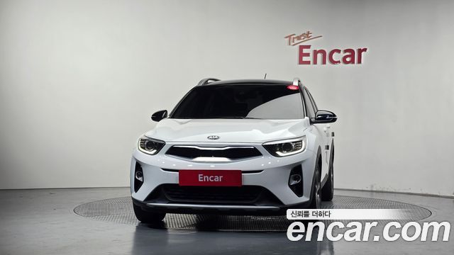 Kia Stonic 1.4 Trendy 2020 — фото 3