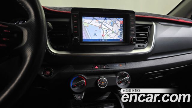 Kia Stonic 1.4 Trendy 2020 — фото 12