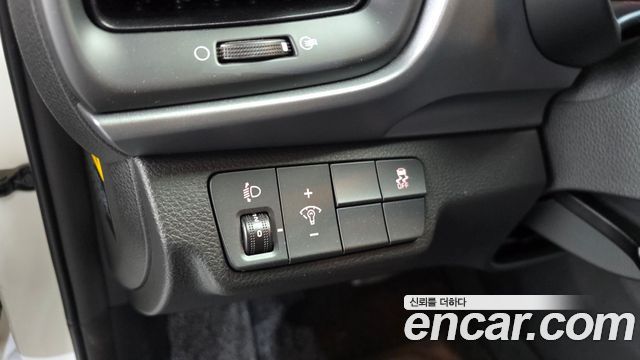 Kia Stonic 1.4 Trendy 2020 — фото 20