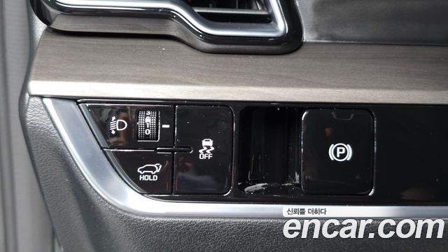 Kia Sportage (V) LPG 2.0 2WD Signature 2023 — фото 13