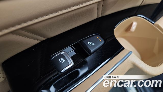 Kia Sorento (IV) HEV 1.6 2WD Noblesse 2023 — фото 19