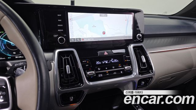 Kia Sorento (IV) HEV 1.6 2WD Gravity 2023 — фото 13