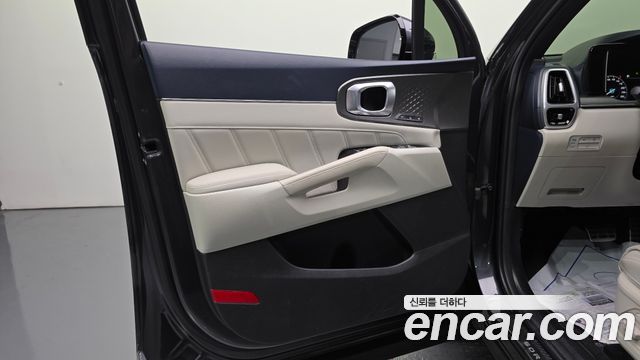 Kia Sorento (IV) HEV 1.6 2WD Gravity 2023 — фото 24