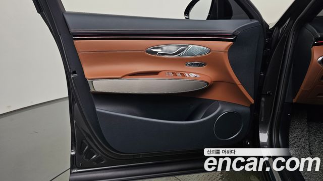 Genesis GV70 2.5T Gasoline 2WD 2026 — фото 24
