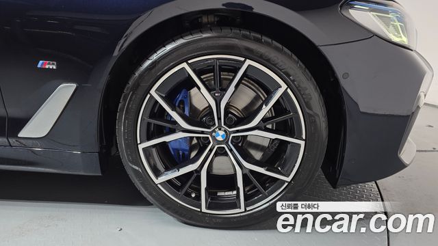 BMW 5 Series (G30) 530i M Sport Package 2023 — фото 5