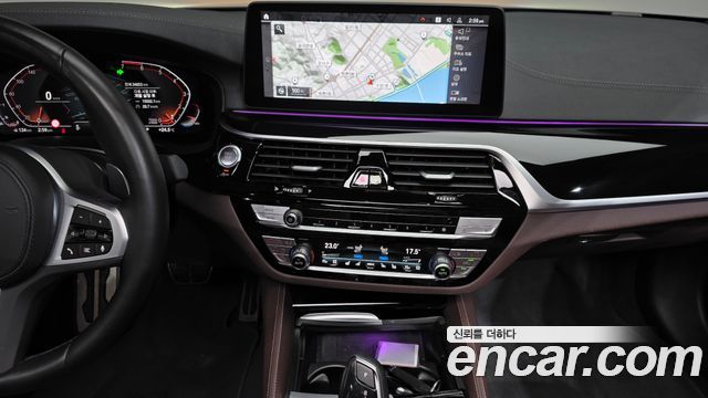 BMW 5 Series (G30) 530i M Sport Package 2023 — фото 28
