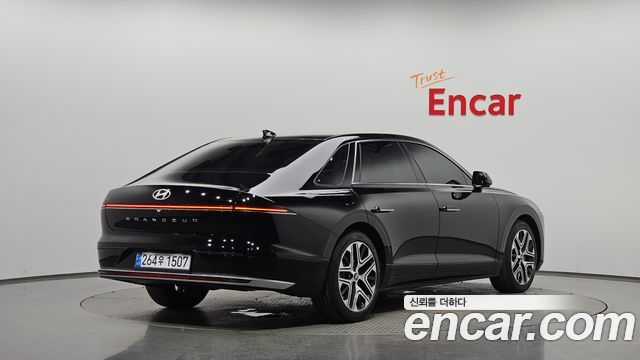 Hyundai Grandeur Hybrid (GN7) Exclusive 2024 — фото 2
